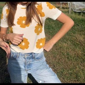 Urban outfitters size small short sleeve floral sweater